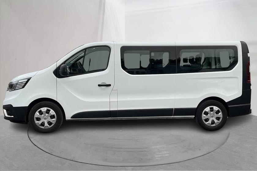 Bild 2 av Renault Trafic Passenger L2