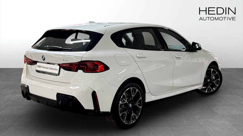 Bild 2 av BMW 120 M Sport