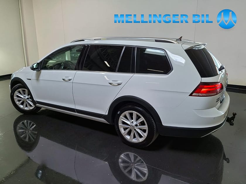 Bild 4 av Volkswagen Golf Alltrack 2.0 TDI 184 DSG 4M Parkv.|Dragpkt.