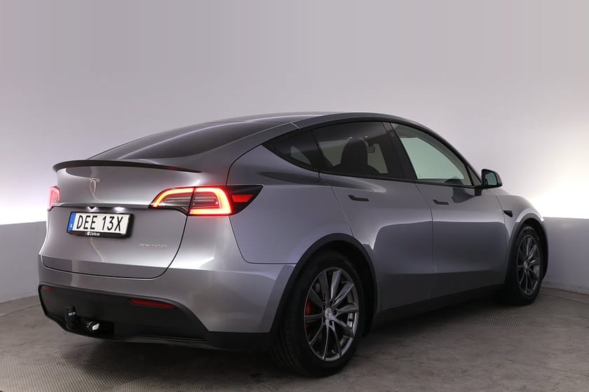 Bild 5 av Tesla Model Y Performance Autopilot Panorama Drag