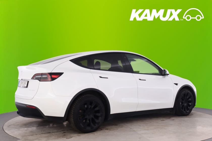 Bild 2 av Tesla Model Y Long Range AWD 514hk  20" Pano Drag