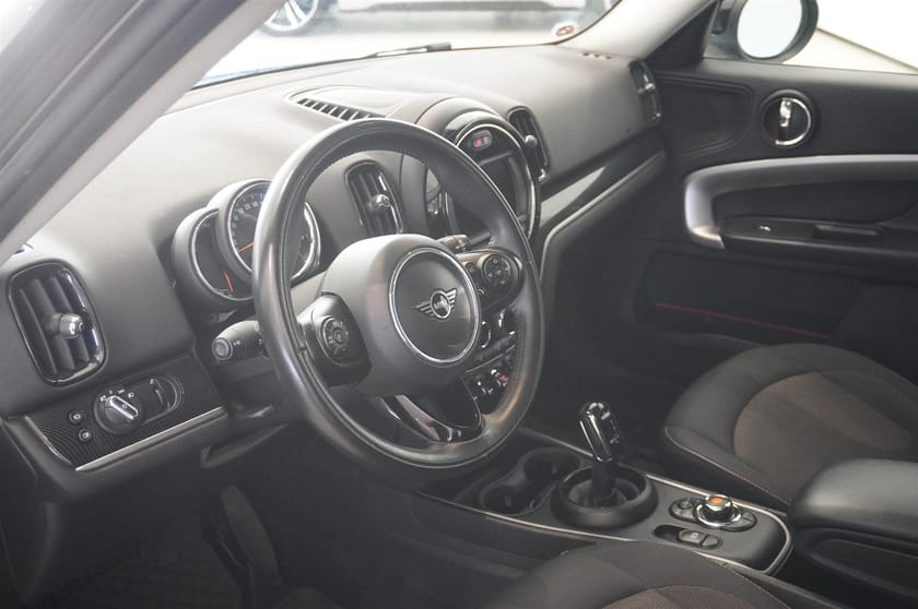Bild 2 av MINI Countryman Cooper ALL4 Experience Automat Navi