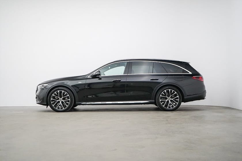 Bild 3 av Mercedes-Benz E 300 de 4MATIC All-Terrain E300 / 313hk / 360