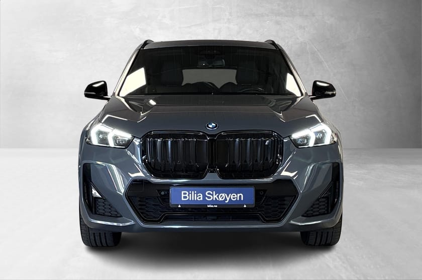 Bilde 2 av BMW iX1 xDrive30