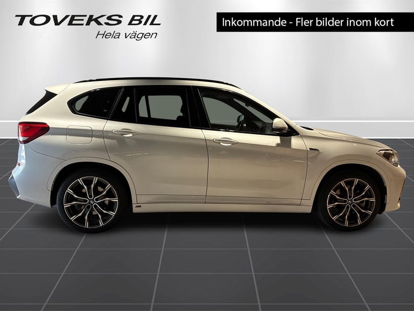 Bild 2 av BMW X1 xDrive25e STEPTRONIC, 220HK, 2022