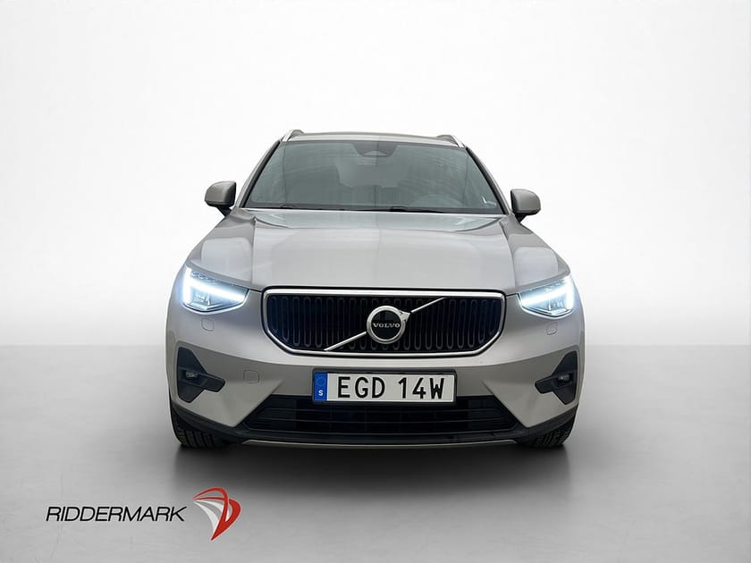 Bild 2 av Volvo XC40 B4 Core Värmare Kamera Navi CarPlay Dragkrok