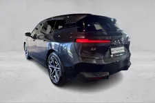 Thumnail bilde 2 av BMW iX xDrive50