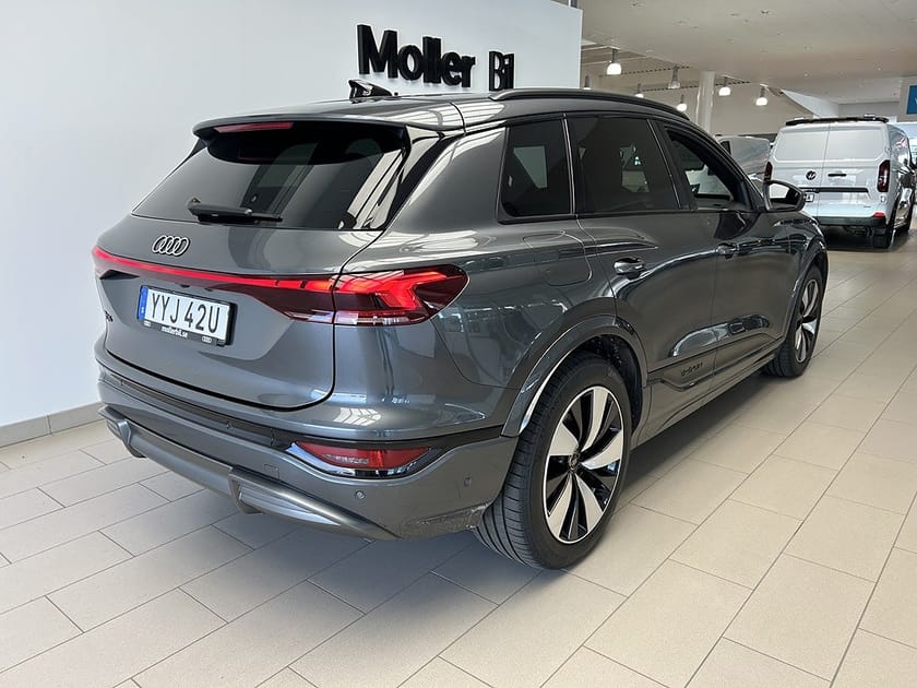 Bild 5 av Audi Q6 e-tron quattro 388hk S-line /Matrix /Rattvärme /Drag