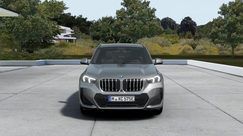 Bild 3 av BMW X1 xDrive25e M Sport Panorama Inno H K Fartpilot Drag