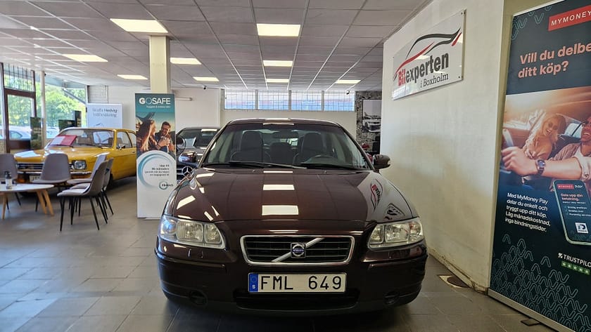 Bild 2 av Volvo S60 2.4 Kinetic Euro 4|3,45%Ränta