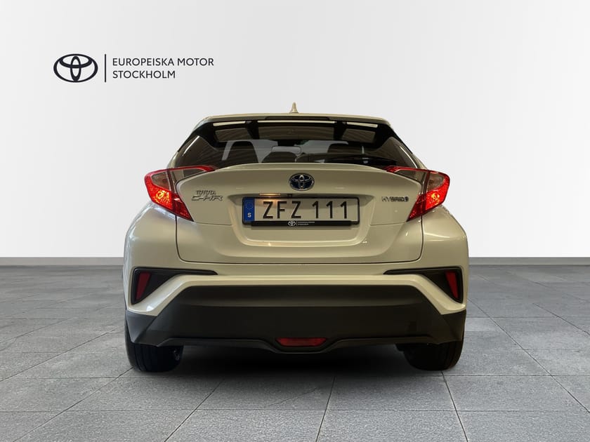 Bild 4 av Toyota C-HR Hybrid 1,8 X EDITION SKINN JBL  - VINTERHJUL