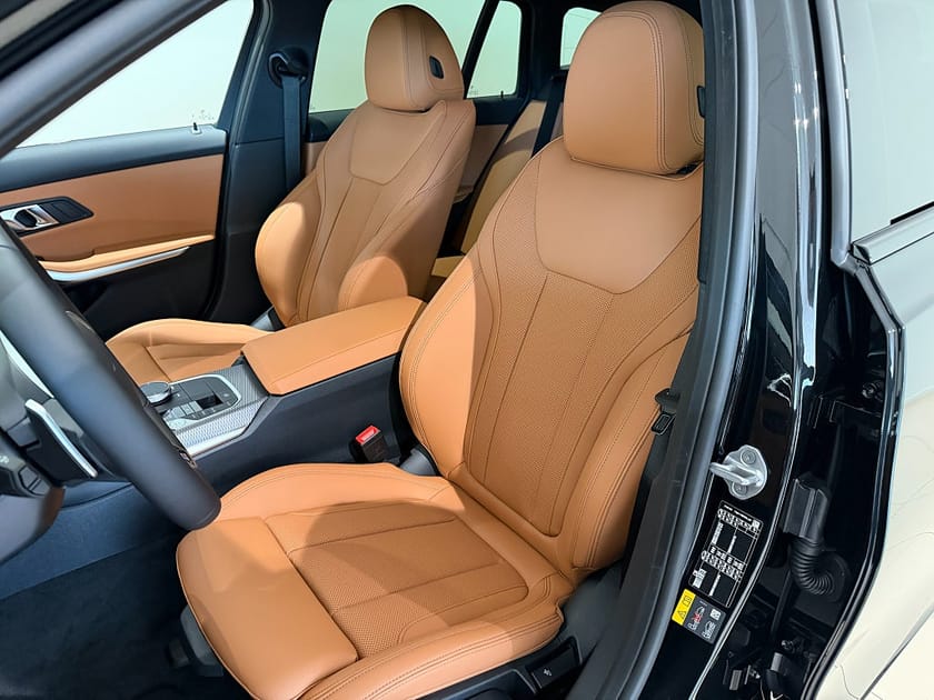 Bild 4 av BMW 330e xDrive Touring xDrive,M-Sport,Drag,Värmare,Adp Fart-Räntekampanj 0,95%