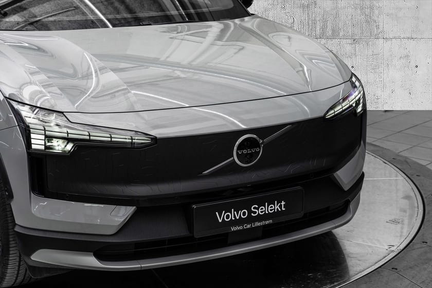 Bilde 2 av Volvo EX30 Cross Country Twin Motor Performance Ultra - Rikelig utstyrt!
