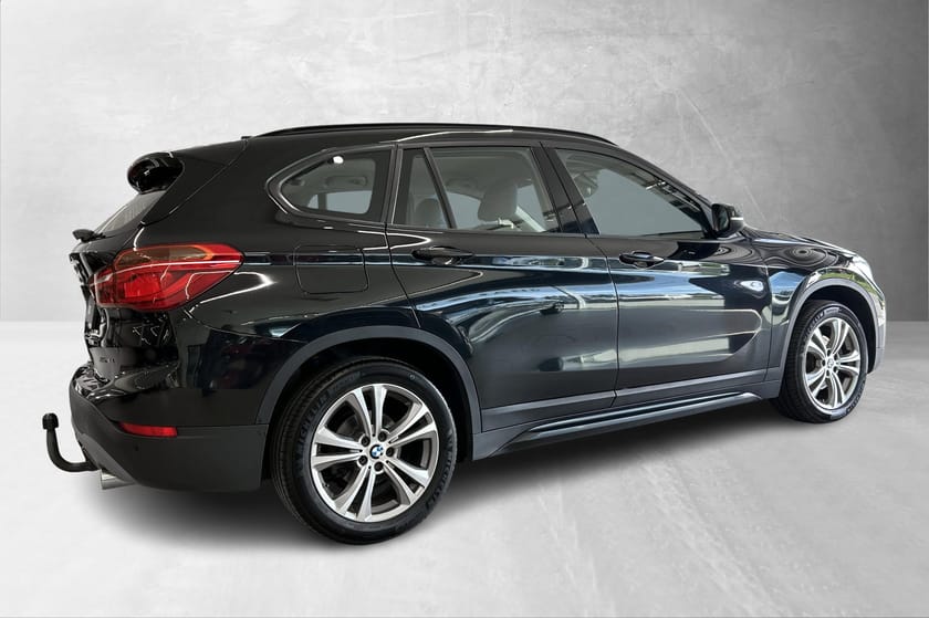 Bilde 5 av BMW X1 xDrive18d Sport Line / Led / Krok