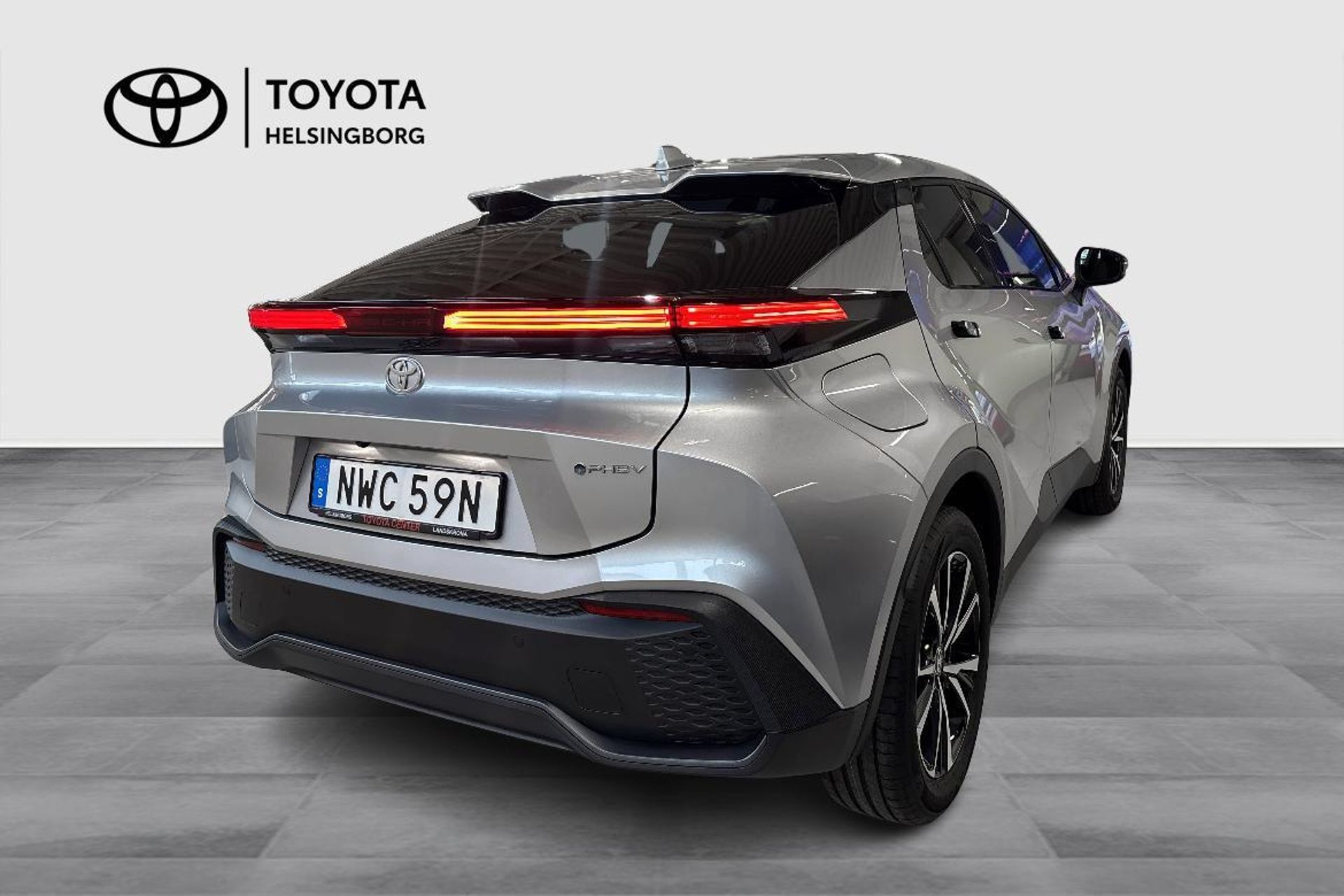 Toyota C-HR PHEV 2025, bild 7/31