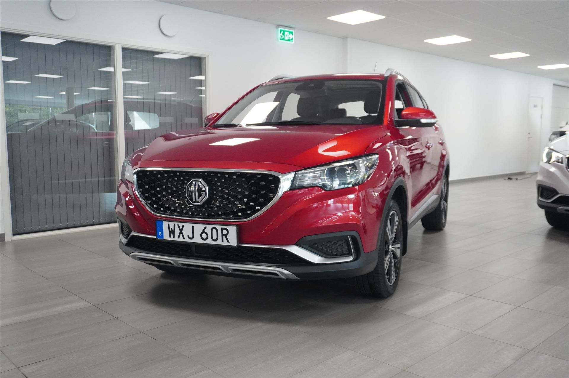 MG ZS Luxury 45kWh Pano Elstol 360-Kam 2021, bild 2/10