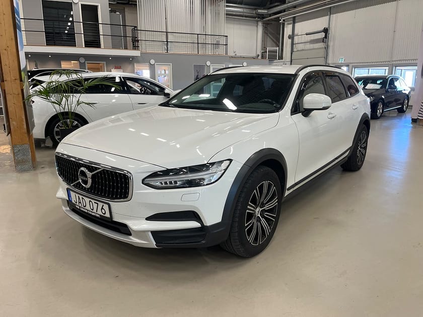 Bild 1 av Volvo V90 Cross Country