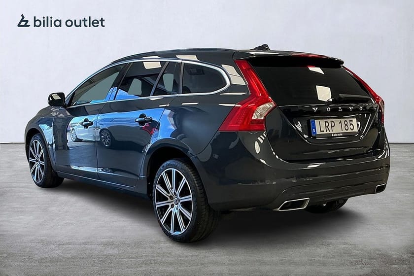 Bild 3 av Volvo V60 D4 Momentum Kamrem Bytt Nyservad Panorama BLIS Navi