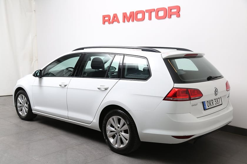 Bild 4 av Volkswagen Golf Sportscombi 1,2 TSI 110hk DSG CarPlay Kamera