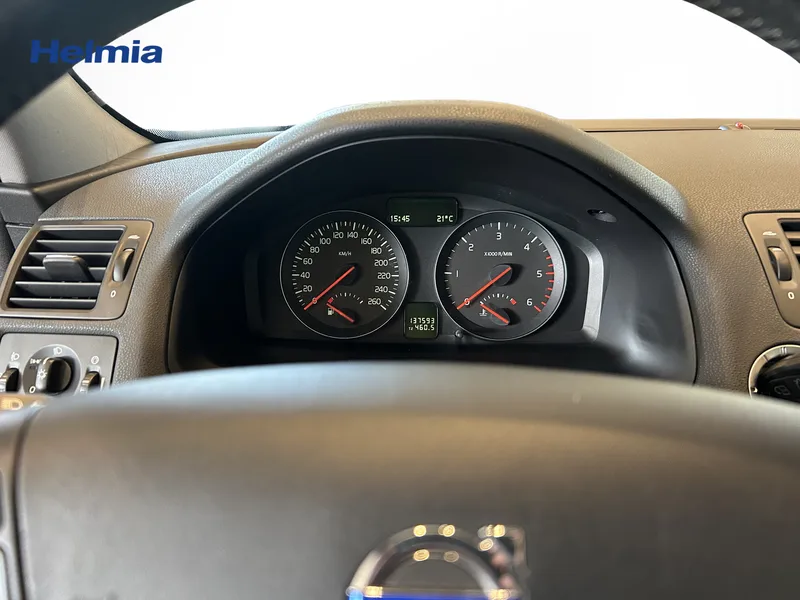Bild 10 av 13 – Volvo V50 D2 I Kinetic