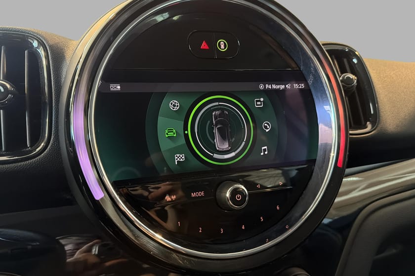 Bilde 4 av MINI Countryman Cooper SE ALL4 Hybrid Navigasjon Cruise DAB+ radio