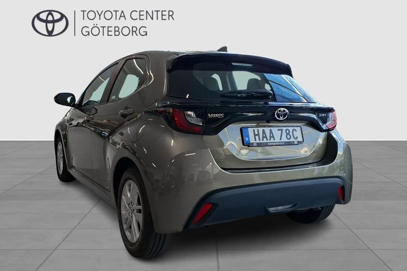 Bild 3 av Toyota Yaris Hybrid 115 1,5 ACTIVE KOMFORTPAKET//VINTERHJUL INGÅR