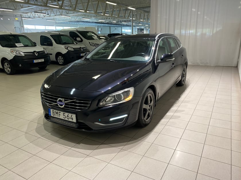 Bild 2 av Volvo V60 D4 S/S Momentum Business E