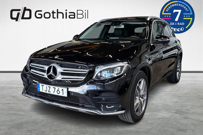 Bild 1 av Mercedes-Benz GLC 220 d 4MATIC AMG Line Panorama Alcantara