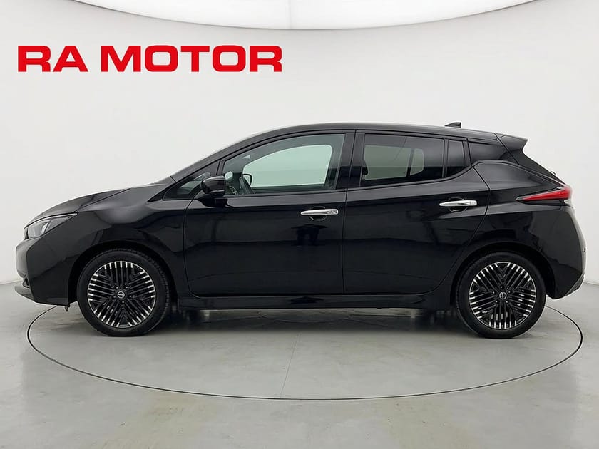 Bild 4 av Nissan Leaf Tekna | 40kWh | 360° | Bose | Värmepump | Navi | Moms