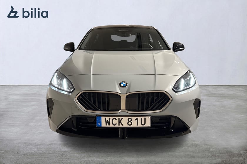 Bild 5 av BMW 120 M Sport / H/K / Rattvärme / Sportstol / Backkamera