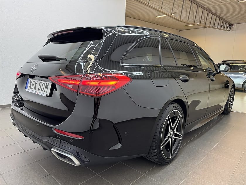 Bild 3 av Mercedes-Benz C 220 T d 200hk AMG Line Moms/NightP/AdaptivF/Navi/Bkamera/Krok