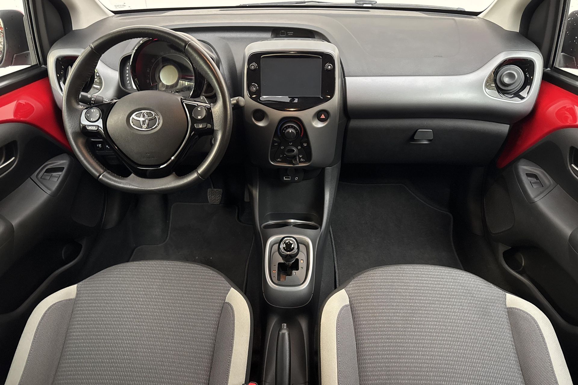 Toyota Aygo 1.0 VVT-i 2021, bild 7/10