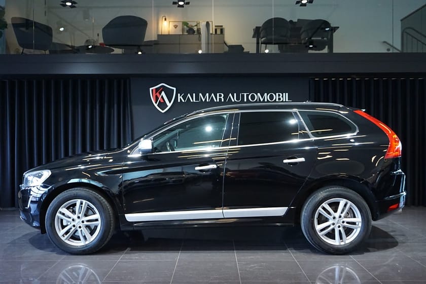 Bild 3 av Volvo XC60 D3 Momentum Business Edition 150hk Svensksåld