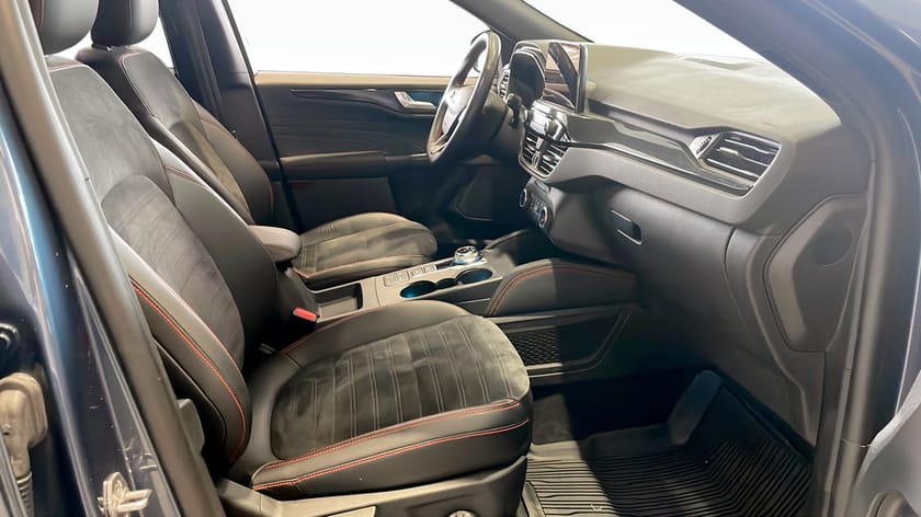 Bild 3 av Ford Kuga Plug-In Hybrid ST-LINE X PHEV AUT