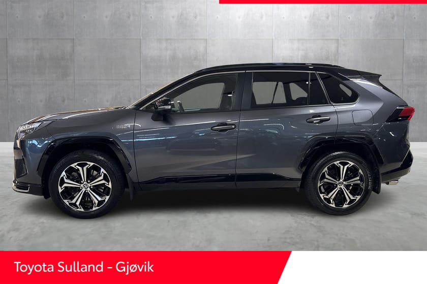 Bilde 2 av Toyota RAV4 Plug-in Hybrid Topputstyrt / Krok / Ny service