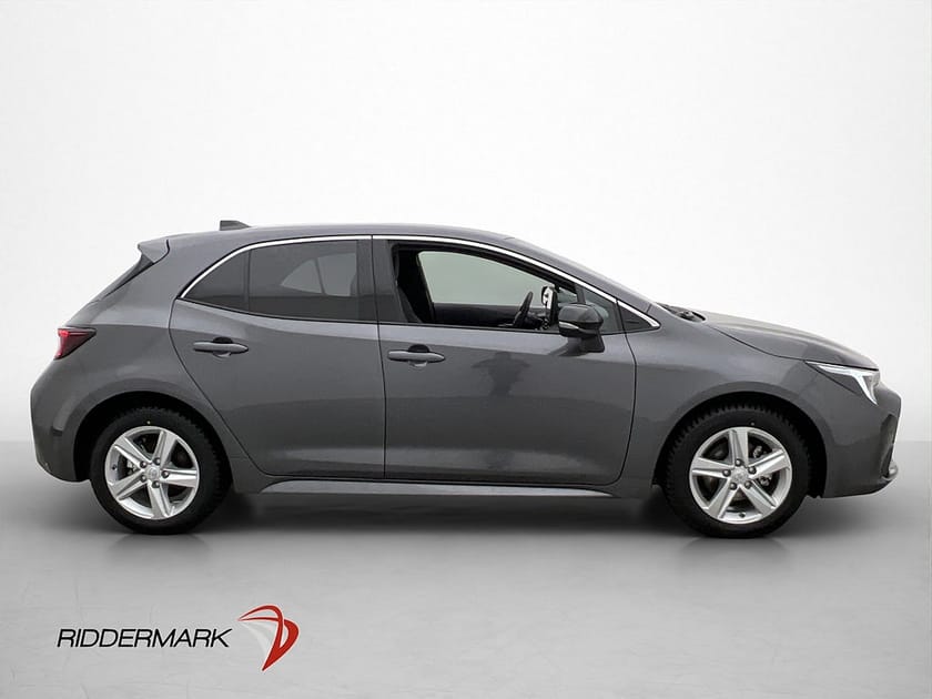 Bild 3 av Toyota Corolla Hybrid 140hk Kamera Adapt-fart Navi Rattvärme