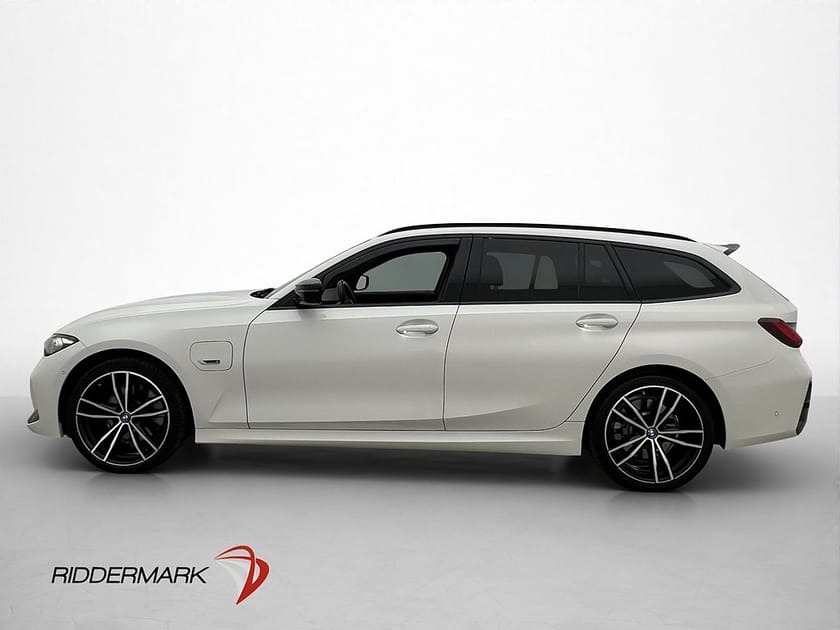 Bild 5 av BMW 330e xDrive Touring M Sport Wide HiFi Kamera Drag MOMS