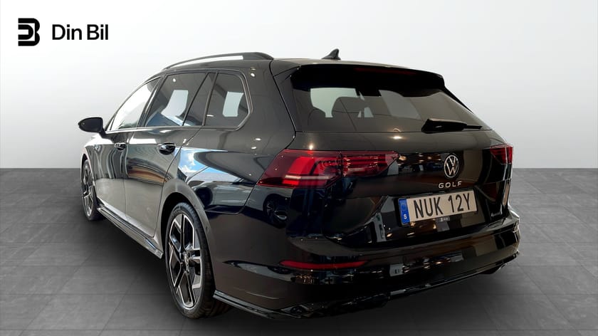 Bild 4 av Volkswagen Golf Sportscombi R-LINE 2.0 TSI 4MOTION Värmare/Drag