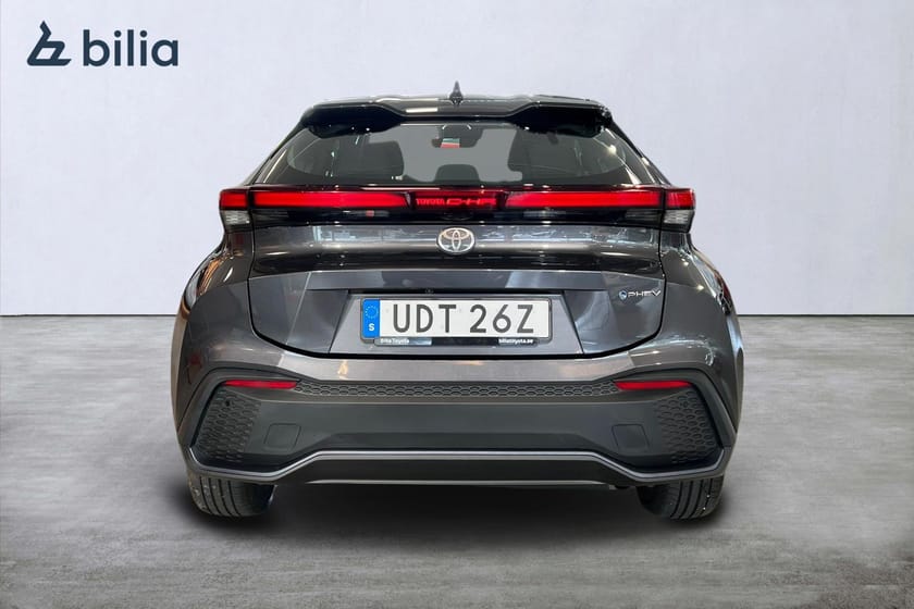 Bild 5 av Toyota C-HR PHEV 2,0 Laddhybrid Active Värmare Moms