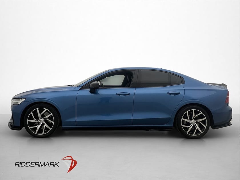 Bild 2 av Volvo S60 T5 250hk R-Design VOC Pano Värmare Kamera CarPlay