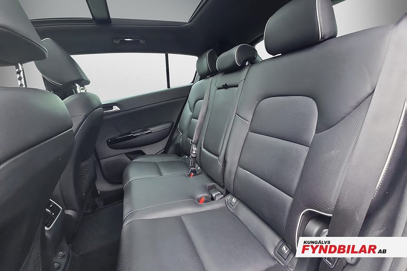 Bild 4 av Kia Sportage 2.0 CRDi GT-Line AWD Pano,Drag,185hk