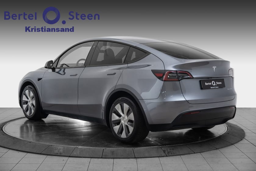 Bilde 3 av Tesla Model Y Long Range AWD | Panorama | Adaptiv cruise