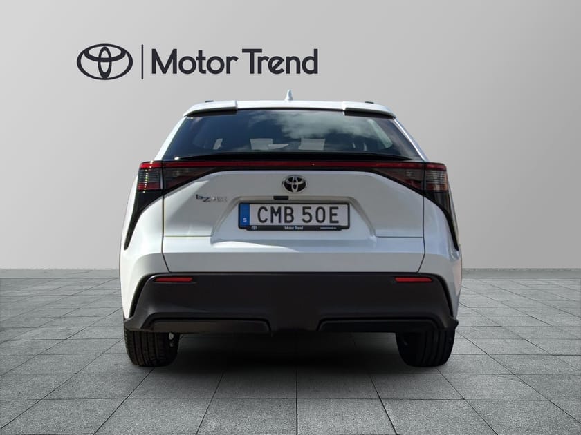 Bild 5 av Toyota bZ4X