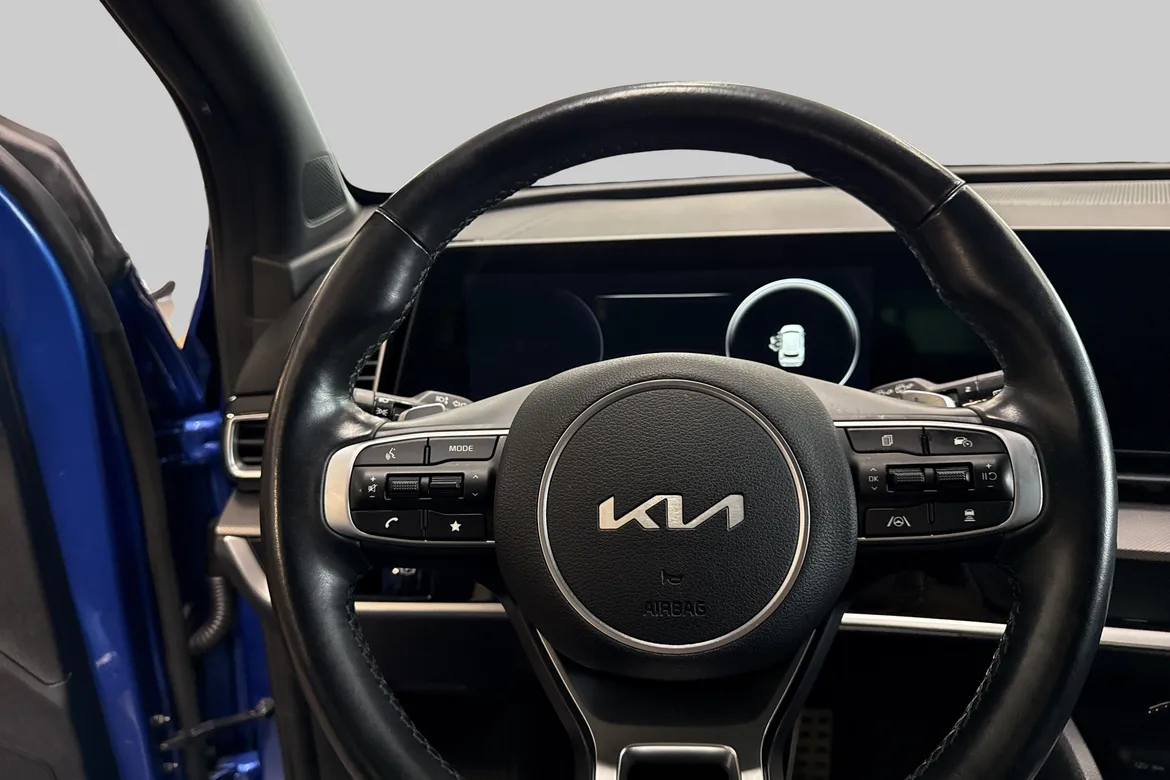 picture of a car