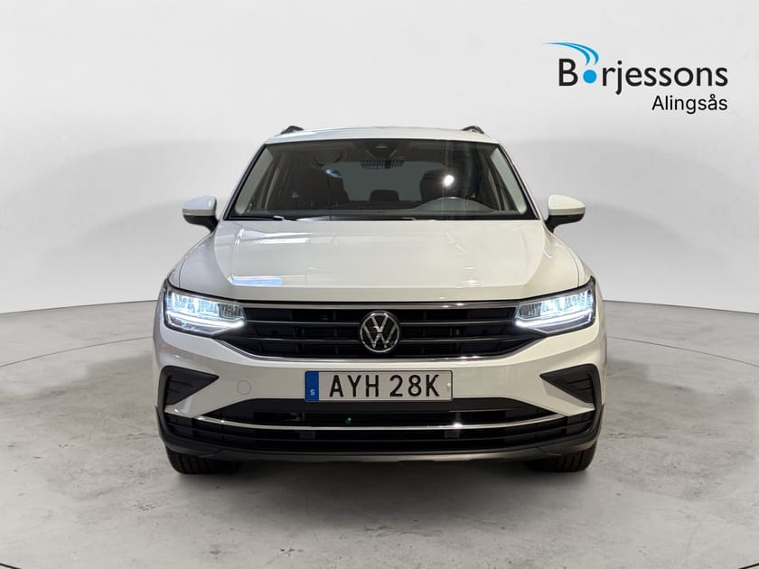 Bild 4 av Volkswagen Tiguan TSI 150hk Drag/Värmare/kamera/keyless