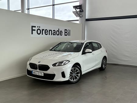 BMW 120 Automat Backkamera 17" Drive/Park Assist