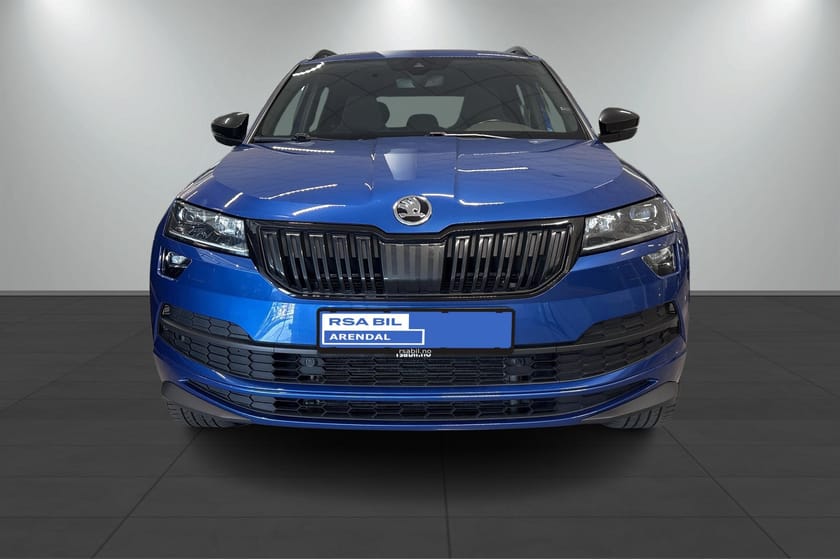 Bilde 2 av Škoda Karoq Sportline | Race Blue | Lav KM!