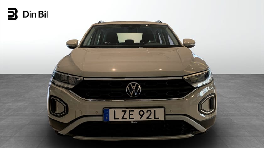 Bild 4 av Volkswagen T-Roc TSI110 Assistans/P-sensorer