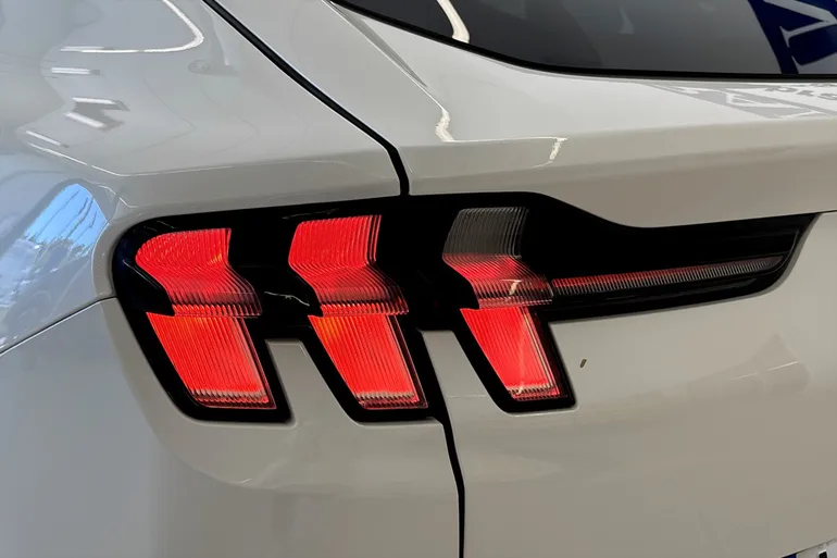 Ford Mustang Mach-E Standard Range