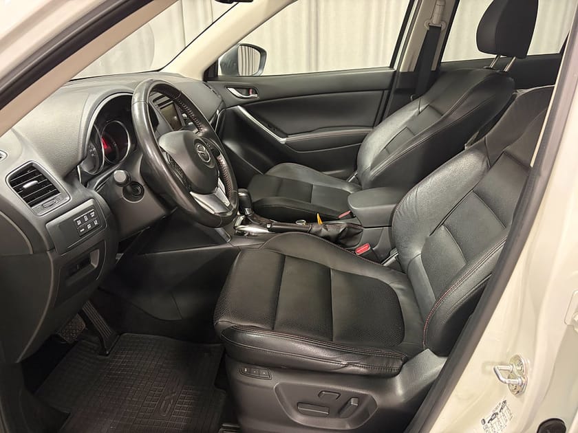 Bild 5 av Mazda CX-5 2.0 SKYACTIV-G AWD Inkl Drag Vinterhjul